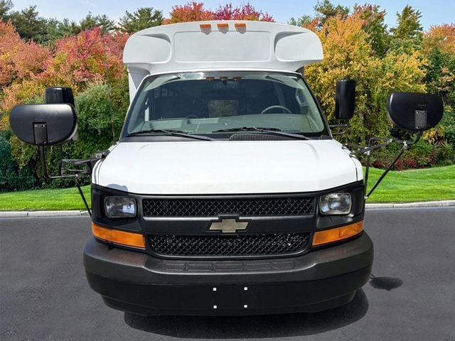 2017 Chevrolet Express 3500 Multifunction Shuttle Bus 18k Miles For Students Schools Teams Charters & Churches - 22808266 - 1