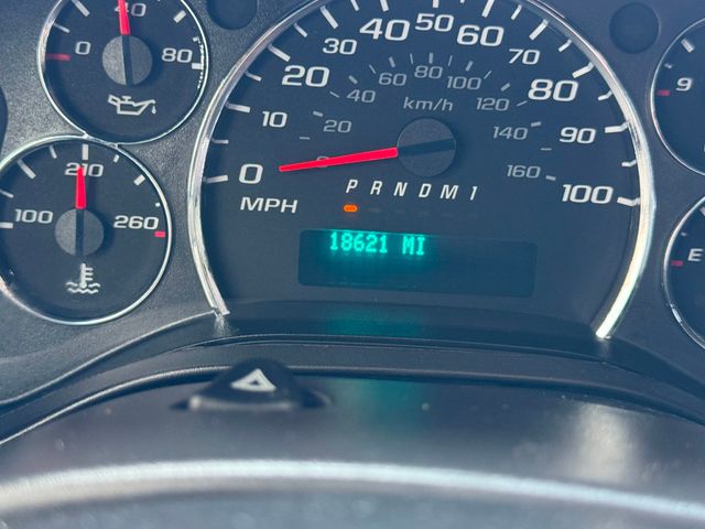 2017 Chevrolet Express 3500 Multifunction Shuttle Bus 18k Miles For Students Schools Teams Charters & Churches - 22808266 - 24