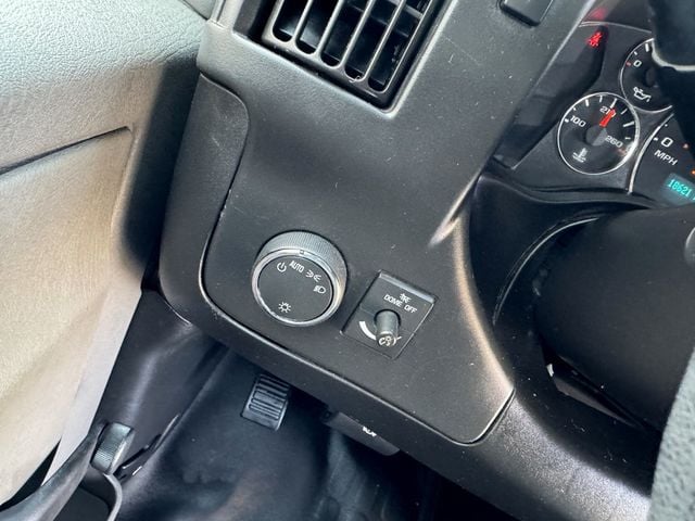 2017 Chevrolet Express 3500 Multifunction Shuttle Bus 18k Miles For Students Schools Teams Charters & Churches - 22808266 - 27
