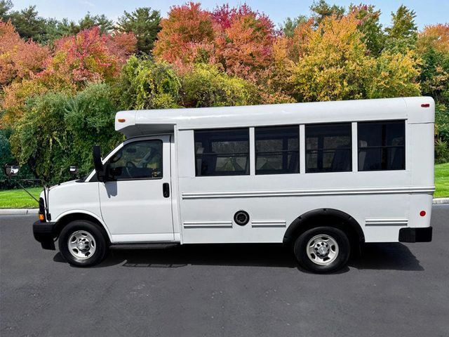 2017 Chevrolet Express 3500 Multifunction Shuttle Bus 18k Miles For Students Schools Teams Charters & Churches - 22808266 - 3