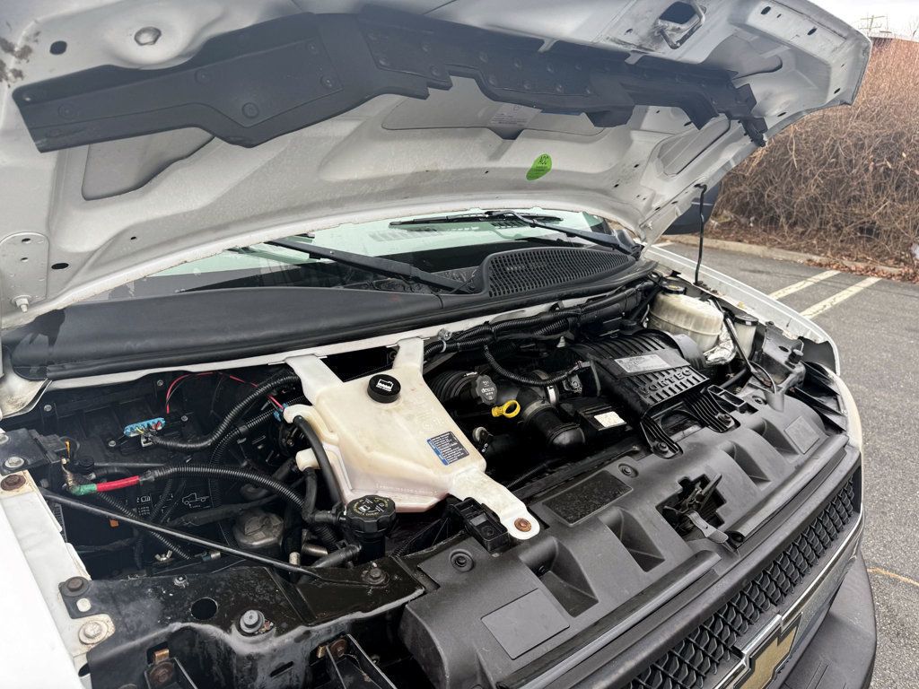 2017 Chevrolet Express 4500 Arboc Handicap-Accessible Shuttle Bus For Adults Medical Transport Mobility ADA Handicapped - 23002161 - 9