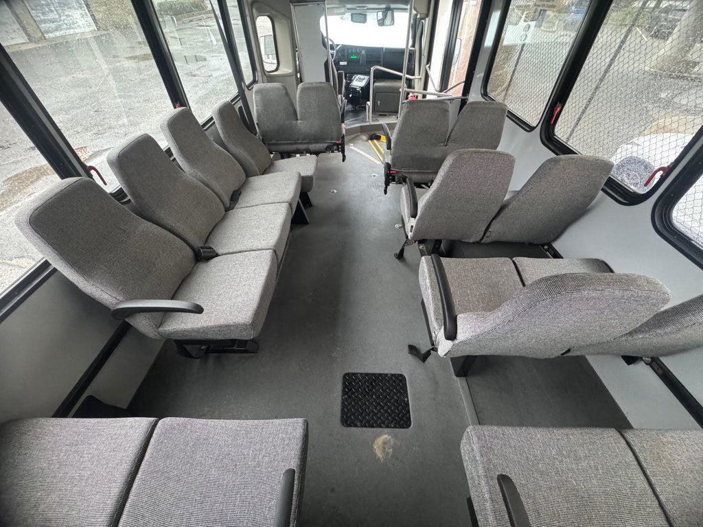 2017 Chevrolet Express 4500 Arboc Handicap-Accessible Shuttle Bus For Adults Medical Transport Mobility ADA Handicapped - 23002161 - 11