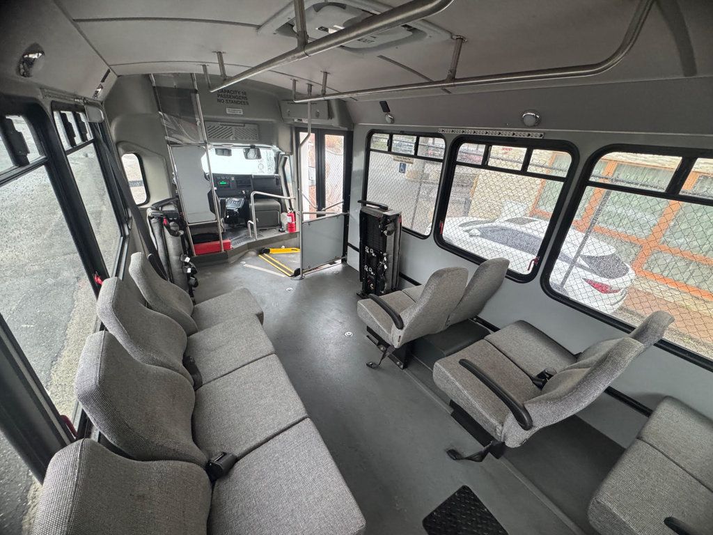2017 Chevrolet Express 4500 Arboc Handicap-Accessible Shuttle Bus For Adults Medical Transport Mobility ADA Handicapped - 23002161 - 13