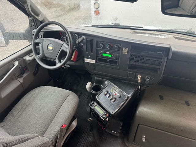 2017 Chevrolet Express 4500 Arboc Handicap-Accessible Shuttle Bus For Adults Medical Transport Mobility ADA Handicapped - 23002161 - 14