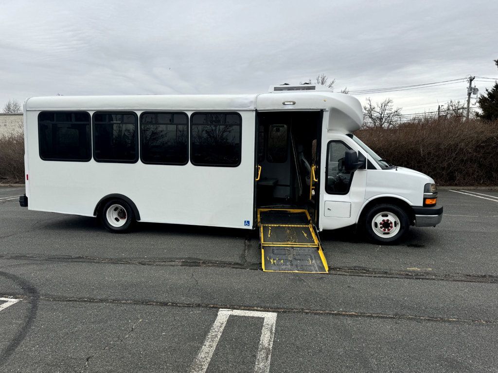 2017 Chevrolet Express 4500 Arboc Wheelchair Shuttle Bus For Adults Medical Transport Mobility ADA Handicapped - 23002161 - 7