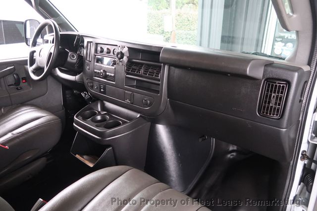 2017 Chevrolet Express Cargo Van Express 3500 Cargo Van 135" - 22984024 - 20