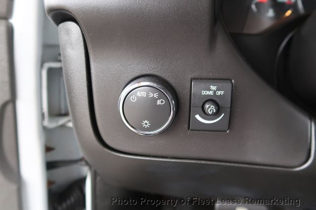 2017 Chevrolet Express Cargo Van Express 3500 Cargo Van 135" - 22984024 - 30