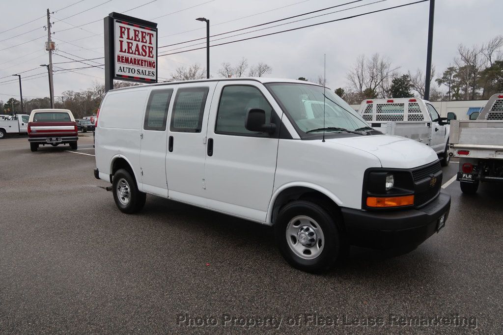 2017 Chevrolet Express Cargo Van Express 3500 Cargo Van 135" - 22984024 - 6