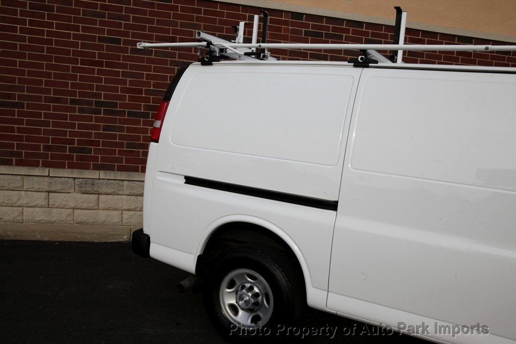 2017 Chevrolet Express Cargo Van 2500 photo 9