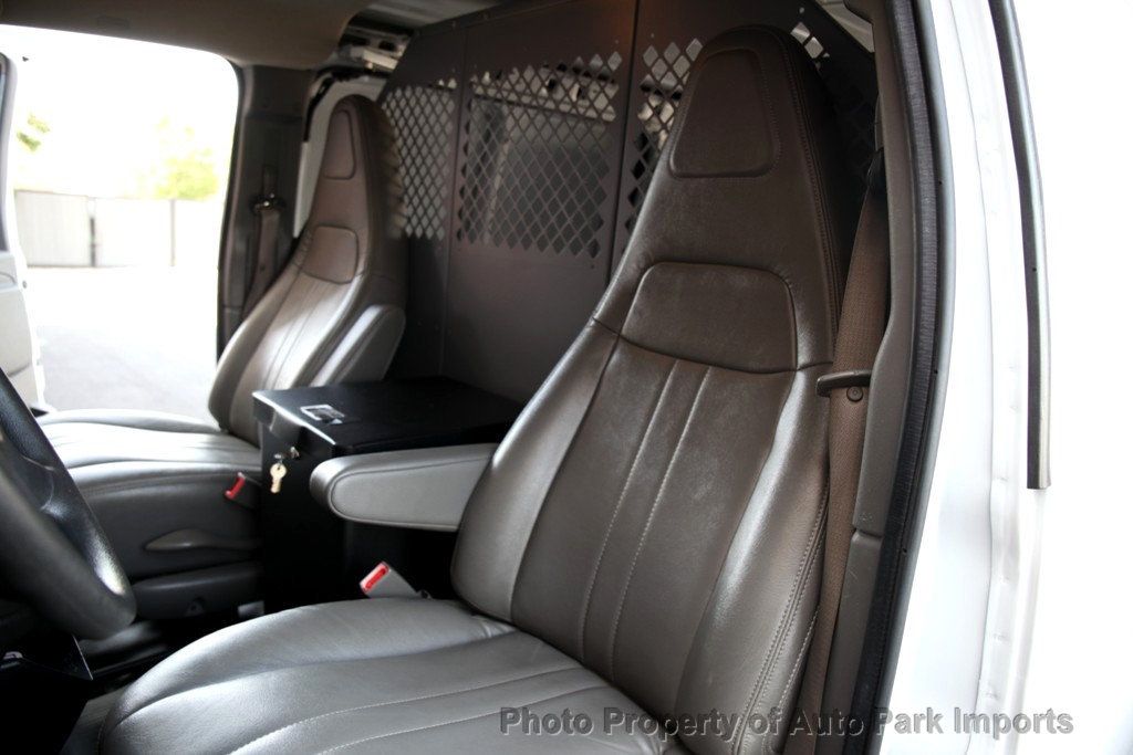 2017 Chevrolet Express Cargo Van 2500 photo 21