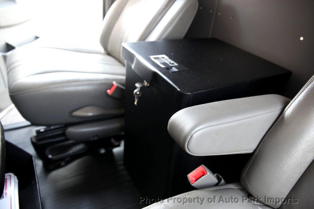 2017 Chevrolet Express Cargo Van 2500 photo 22