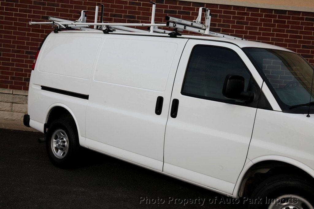 2017 Chevrolet Express Cargo Van 2500 photo 8