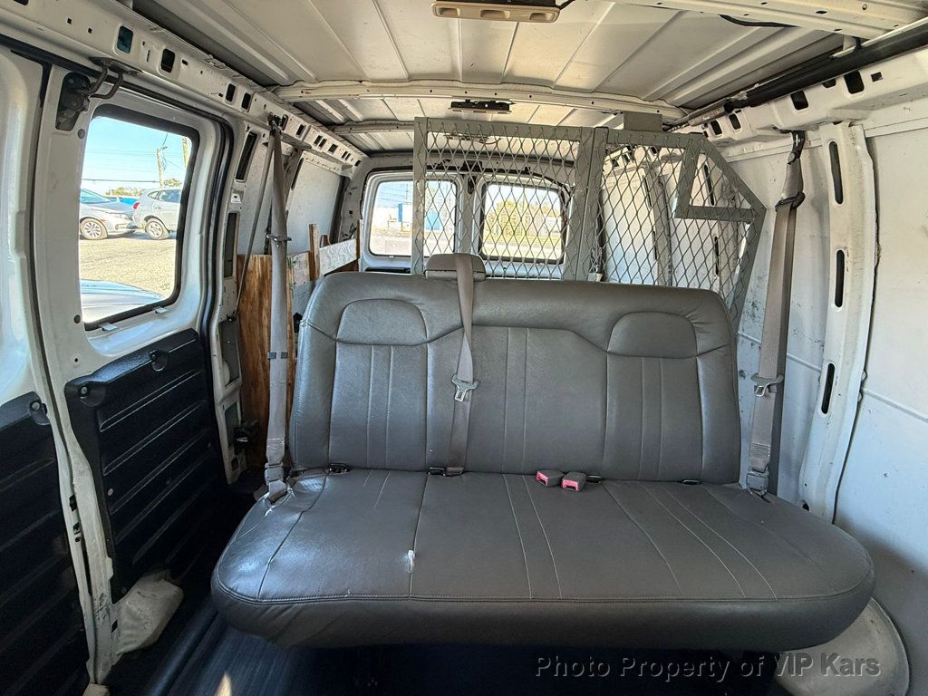 2017 Chevrolet Express Cargo Van RWD 2500 135" - 22973149 - 15