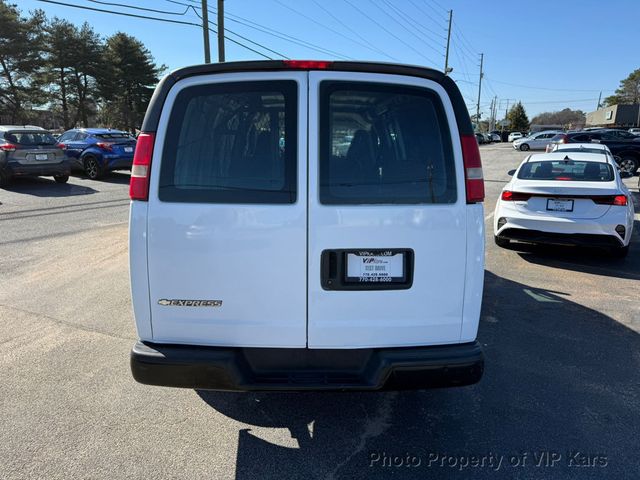 2017 Chevrolet Express Cargo Van RWD 2500 135" - 22973149 - 5