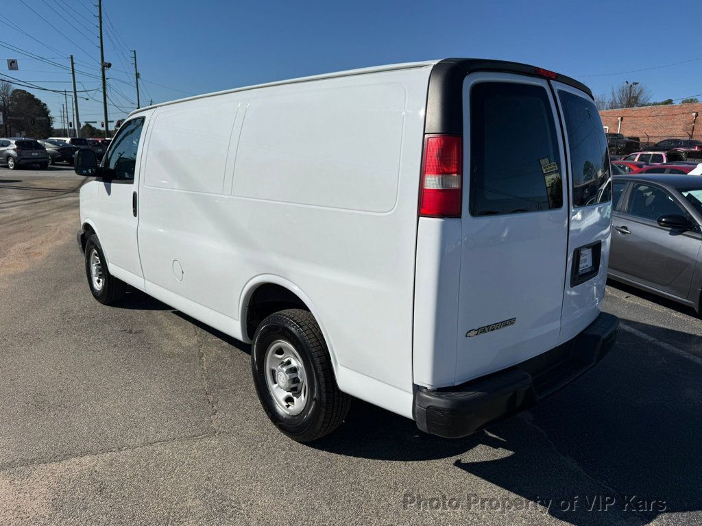2017 Chevrolet Express Cargo Van RWD 2500 135" - 22973149 - 6