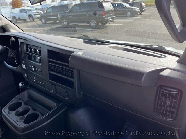 2017 Chevrolet Express Cargo Van RWD 2500 135" - 22947030 - 7