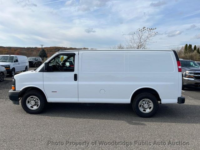 2017 Chevrolet Express Cargo Van RWD 2500 135" - 22947031 - 3