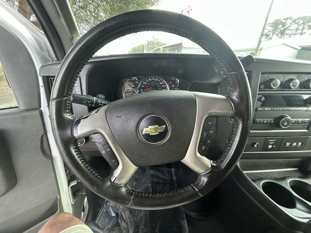 2017 Chevrolet Express Cargo Van RWD 2500 135" - 22988230 - 13