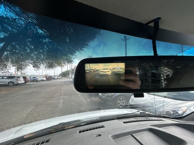 2017 Chevrolet Express Cargo Van RWD 2500 135" - 22988230 - 16