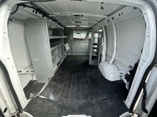 2017 Chevrolet Express Cargo Van RWD 2500 135" - 22988230 - 20