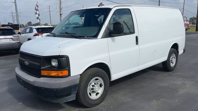 2017 Chevrolet Express Cargo Van RWD 2500 135" - 22988230 - 3