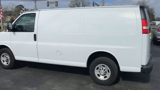 2017 Chevrolet Express Cargo Van RWD 2500 135" - 22988230 - 5