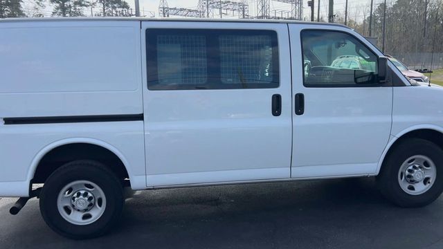 2017 Chevrolet Express Cargo Van RWD 2500 135" - 22988230 - 8