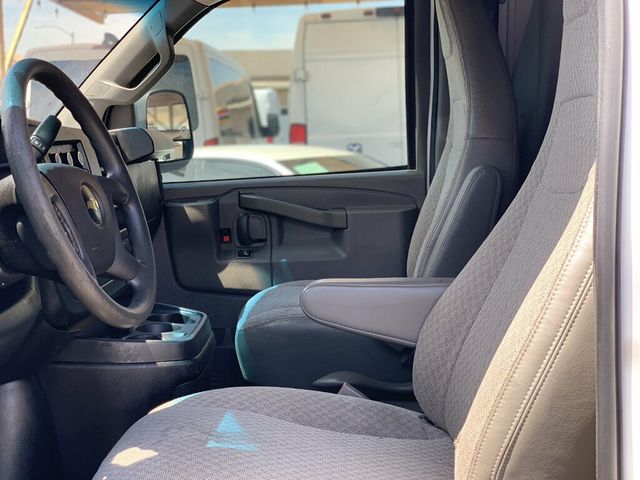 2017 Chevrolet Express Cargo Van RWD 2500 135" - 23072715 - 12