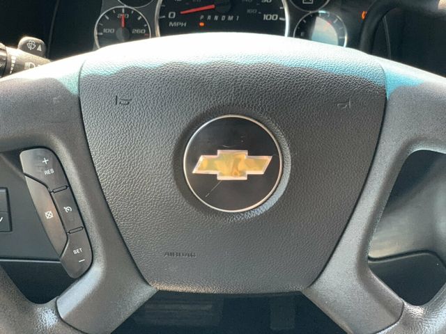 2017 Chevrolet Express Cargo Van RWD 2500 135" - 23072715 - 30