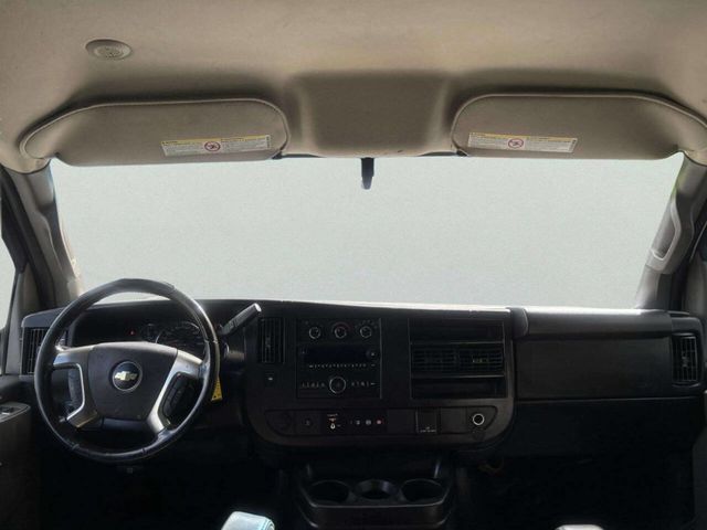 2017 Chevrolet Express Cargo Van RWD 2500 155" - 23009467 - 17