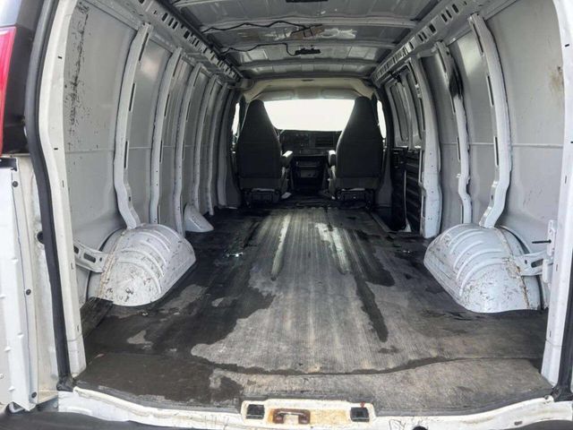 2017 Chevrolet Express Cargo Van RWD 2500 155" - 23009467 - 5