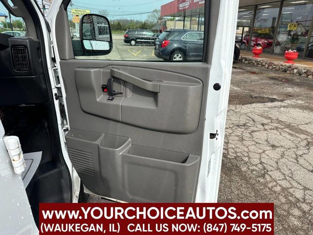 2017 Chevrolet Express Cargo Van RWD 2500 155" - 23020818 - 23