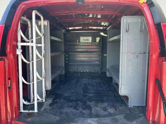 2017 Chevrolet Express Cargo Van RWD 3500 135" - 23035564 - 5