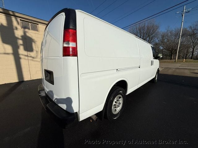 2017 Chevrolet Express Cargo Van RWD 3500 155" - 22712031 - 7