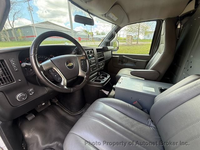 2017 Chevrolet Express Cargo Van RWD 3500 155" - 23020229 - 10