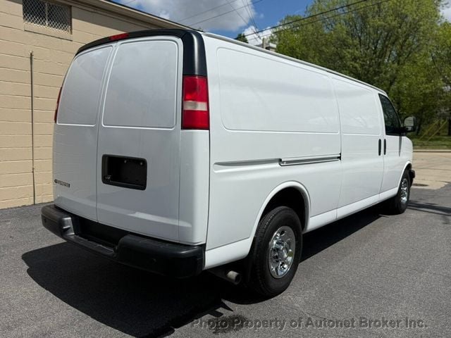 2017 Chevrolet Express Cargo Van RWD 3500 155" - 23020229 - 2