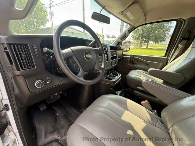 2017 Chevrolet Express Cargo Van RWD 3500 155" - 23069961 - 12