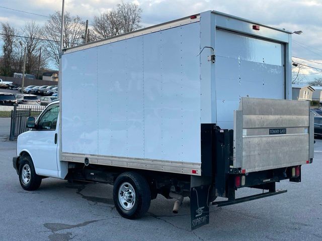 2017 Chevrolet Express Commercial Cutaway '17 CHEVY EXPRESS 3500 BOX-TRUCK TOMMY-GATE 1-OWNER 615-730-9991 - 22304948 - 4