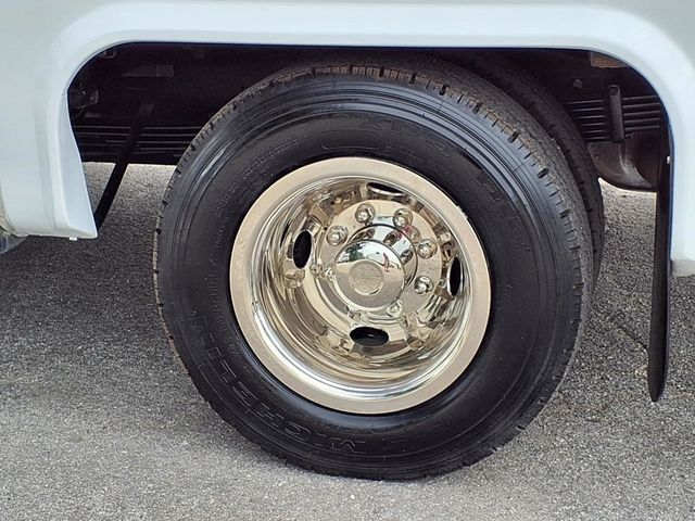 2017 Chevrolet Express Commercial Cutaway 3500 Van 139" - 23023192 - 42