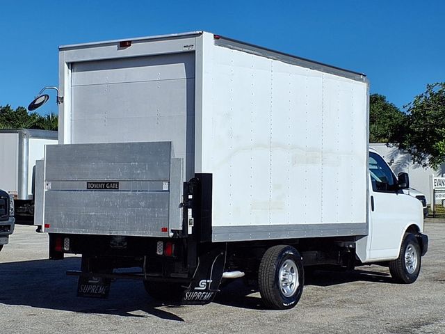 2017 Chevrolet Express Commercial Cutaway 3500 Van 139" - 23095814 - 2