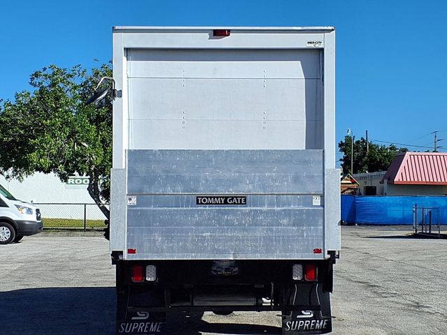 2017 Chevrolet Express Commercial Cutaway 3500 Van 139" - 23095814 - 3