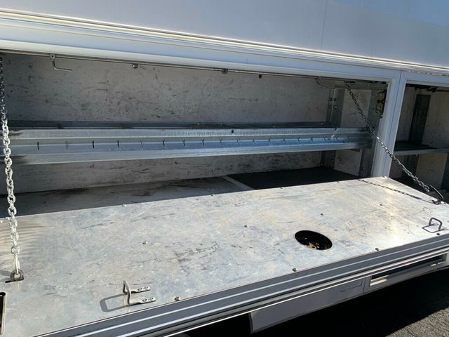 2017 Chevrolet Express Commercial Cutaway 3500 Van 139" Commercial Cutaway 1-Owner - 22958498 - 25