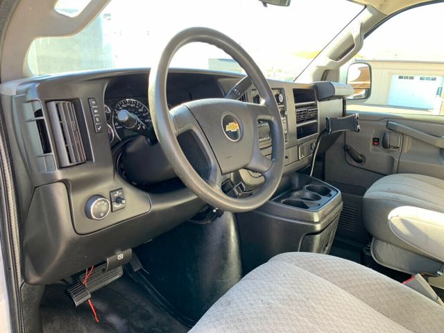 2017 Chevrolet Express Commercial Cutaway 3500 Van 139" Commercial Cutaway 1-Owner - 22958498 - 44