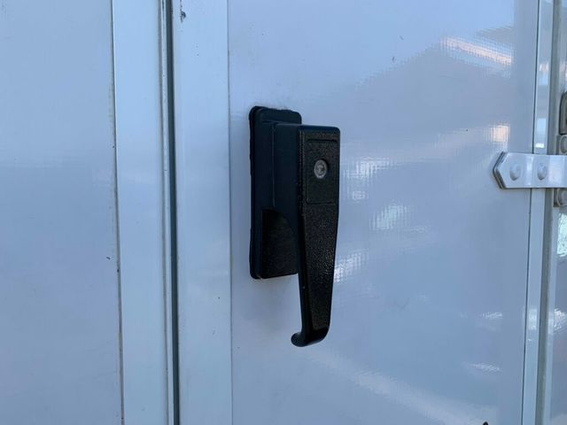 2017 Chevrolet Express Commercial Cutaway 3500 Van 139" Express Commercial 1-Owner - 22951465 - 23