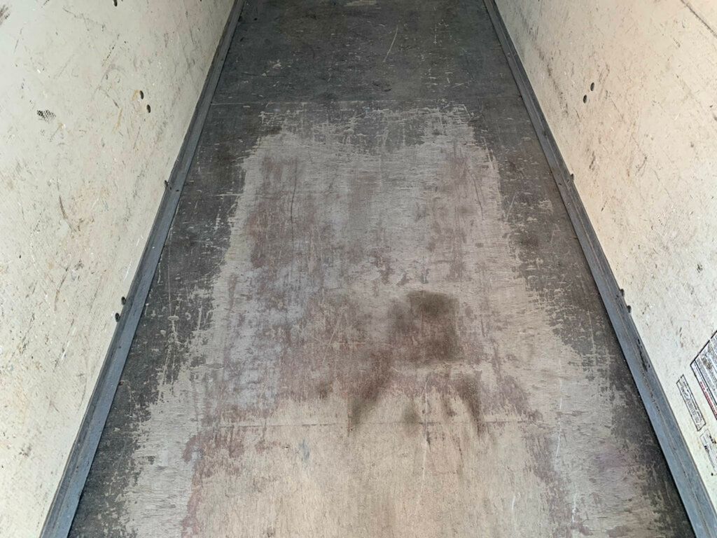 2017 Chevrolet Express Commercial Cutaway 3500 Van 139" Express Commercial 1-Owner - 22951465 - 33