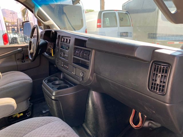 2017 Chevrolet Express Commercial Cutaway 3500 Van 139" Express Commercial 1-Owner - 22951465 - 58