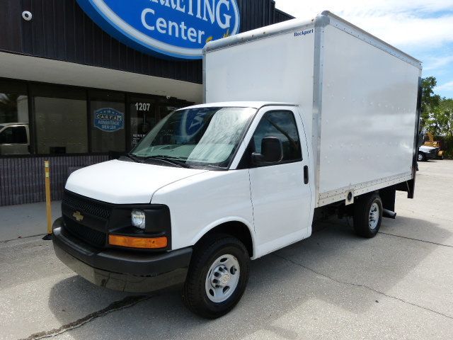2017 Chevrolet Express Commercial Cutaway 4.8L V8 GAS*3500*SRW*138" WB*12FT ROCKPORT BOX*1,250LB LIFTGATE - 23037823 - 1