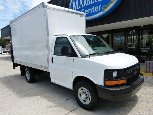 2017 Chevrolet Express Commercial Cutaway 4.8L V8 GAS*3500*SRW*138" WB*12FT ROCKPORT BOX*1,250LB LIFTGATE - 23037823 - 5