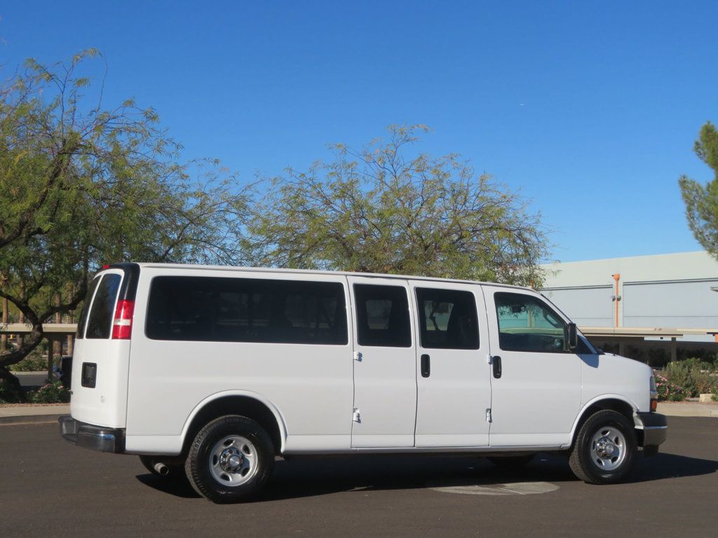 2017 Chevrolet Express Passenger 1OWNER AZ 15 PASSENGER VAN EXTRA CLEAN PEOPLE MOVER 15 SEATS  - 22704471 - 5