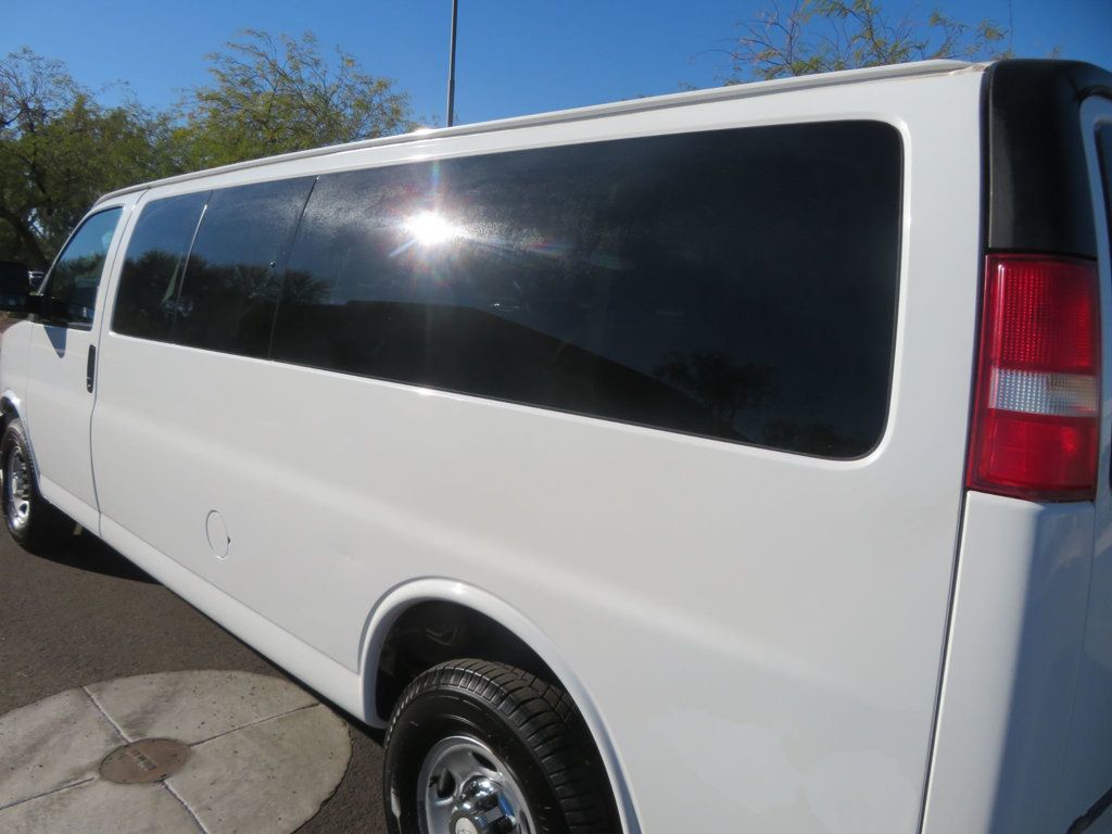 2017 Chevrolet Express Passenger 1OWNER AZ 15 PASSENGER VAN EXTRA CLEAN PEOPLE MOVER 15 SEATS  - 22704471 - 6